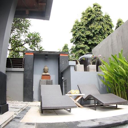Villa D'Suite Seminyak Buitenkant foto